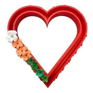 3D Printed Red Heart-Shaped Flower Vase